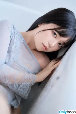 Hinaki335 nude photo #0016