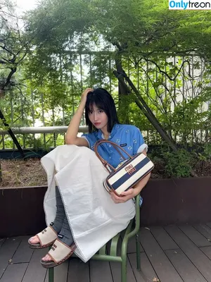 Hirai Momo / TWICE / momo nude photo #0069