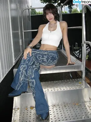 Hirai Momo / TWICE / momo nude photo #0072