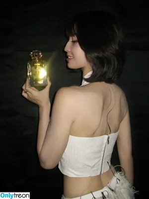 Hirai Momo / TWICE / momo nude photo #0082