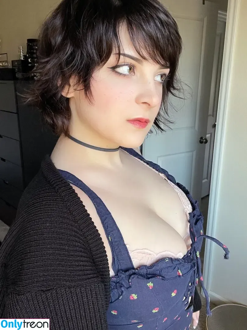 Hiso Neko nude photo #0007 (hiso.neko / hiso_neko / hisoneko)