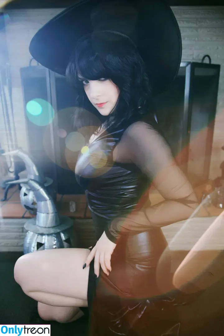 Hiso Neko nude photo #0078 (hiso.neko / hiso_neko / hisoneko)