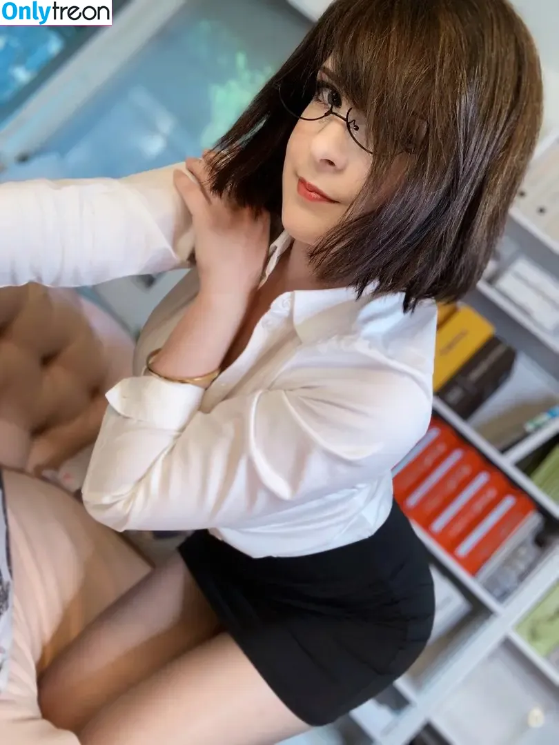 Hiso Neko nude photo #0094 (hiso.neko / hiso_neko / hisoneko)