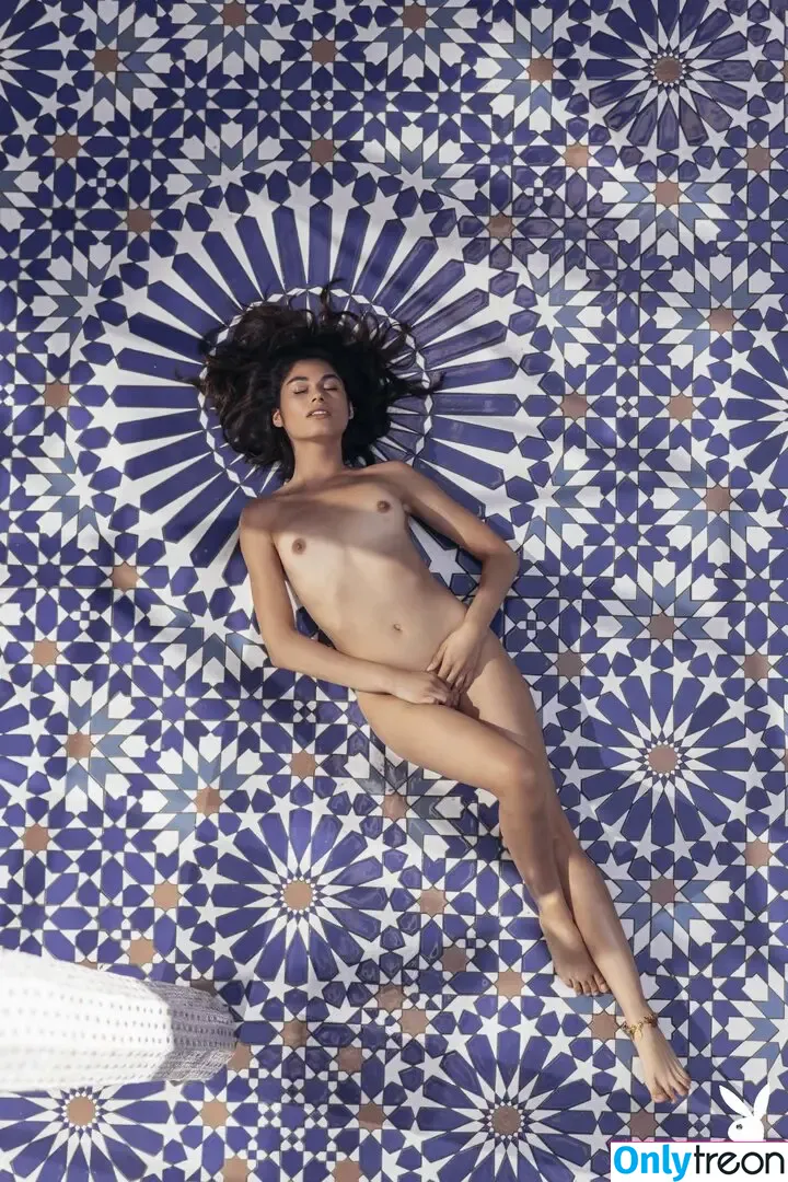 Hispanic nude photo #0821 (Latina Women / dianaMriveraa / dianamrivera_ / dianariveraa)