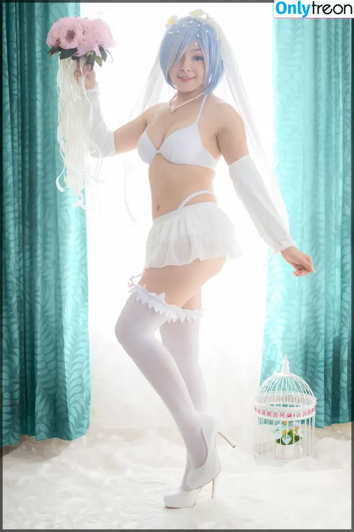 Hitomi Locks nude photo #0067 (hitomi_locks / hitomi_locksofficial)