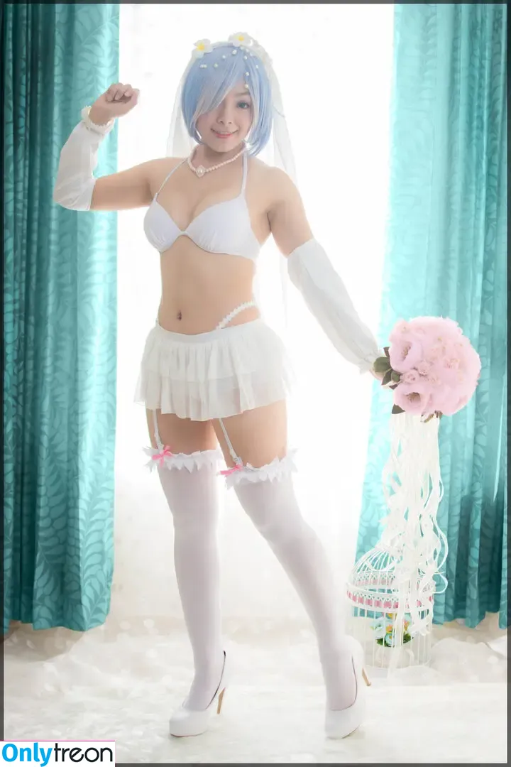 Hitomi Locks nude photo #0096 (hitomi_locks / hitomi_locksofficial)