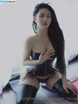 Hitomi Songyuxin / Lindsay78690789 / i_am_hitomi_1994 nude photo #0721