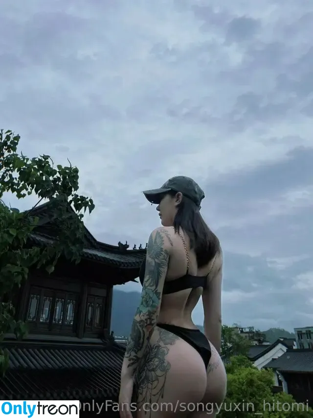 Hitomi Songyuxin nude photo #0678 (Lindsay78690789 / i_am_hitomi_1994)