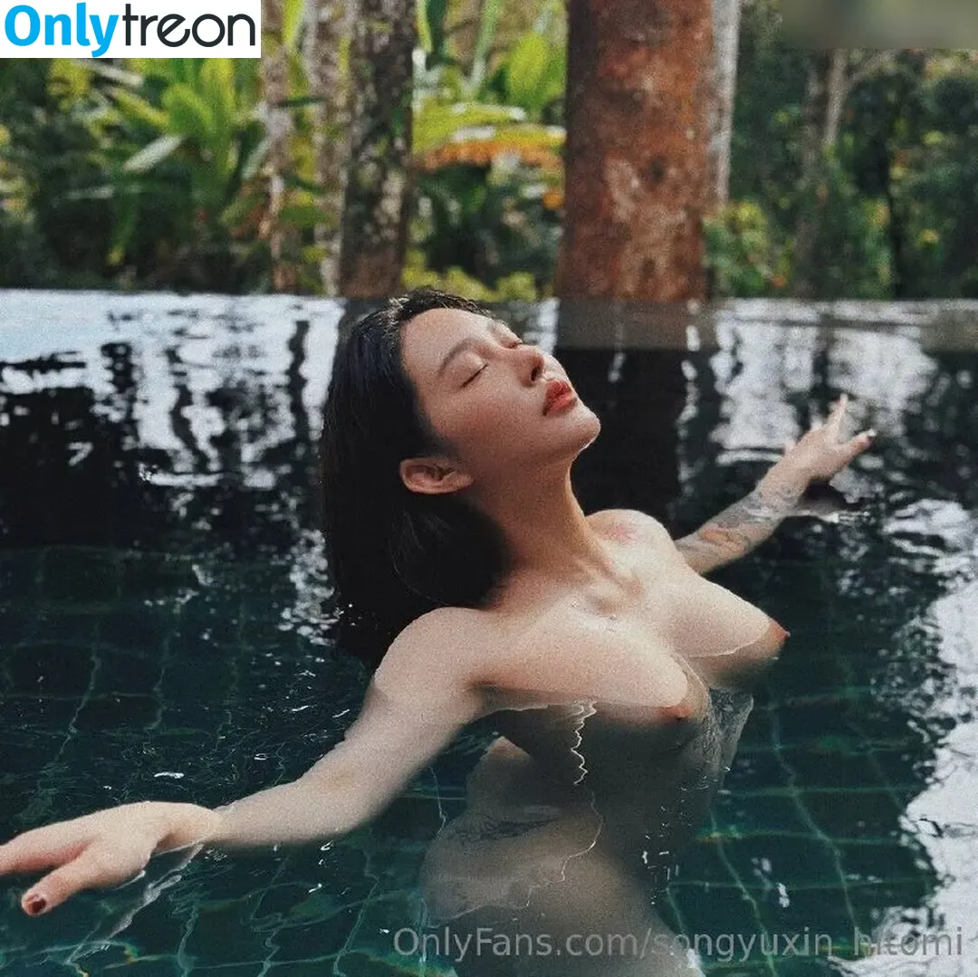 Hitomi Songyuxin nude photo #0743 (Lindsay78690789 / i_am_hitomi_1994)
