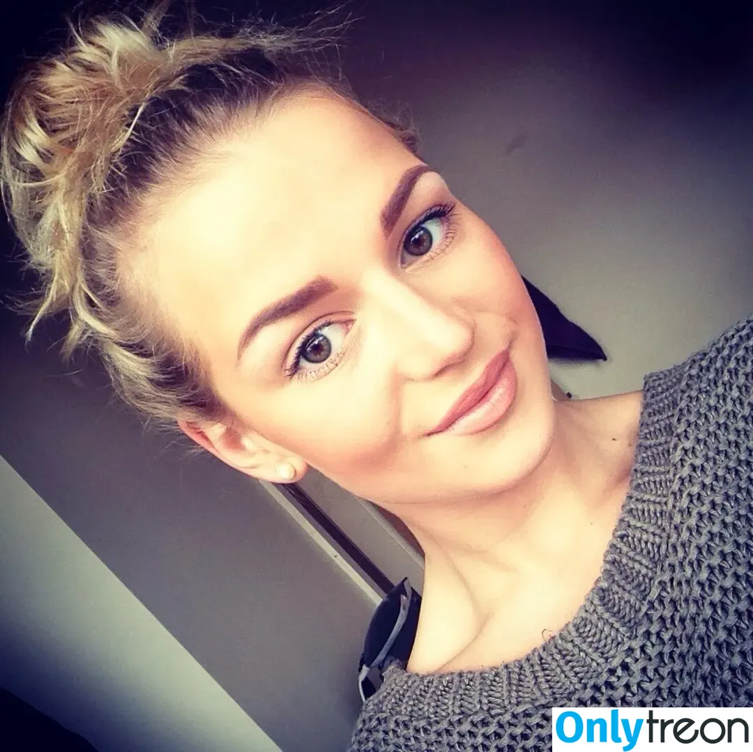 Holly Eriksson nude photo #0022 (Erica / Victoria A / hollyerikssonphotography)