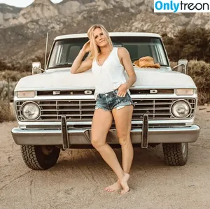 Holly Holm / hollyholm nude photo #0209