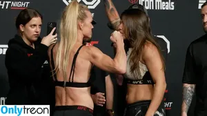 Holly Holm / hollyholm nude photo #0263