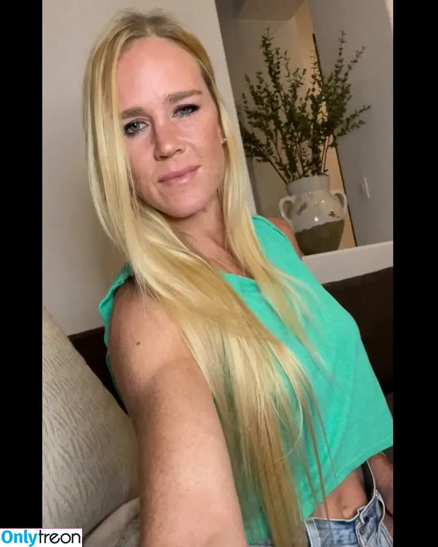 Holly Holm nude photo #0232 (hollyholm)