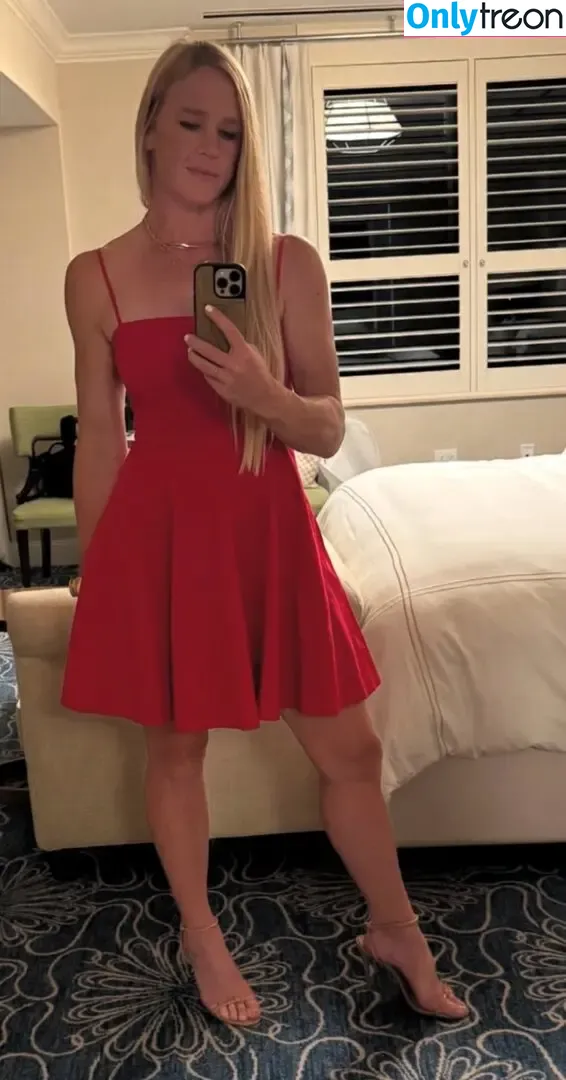 Holly Holm nude photo #0277 (951825052 / hollyholm)