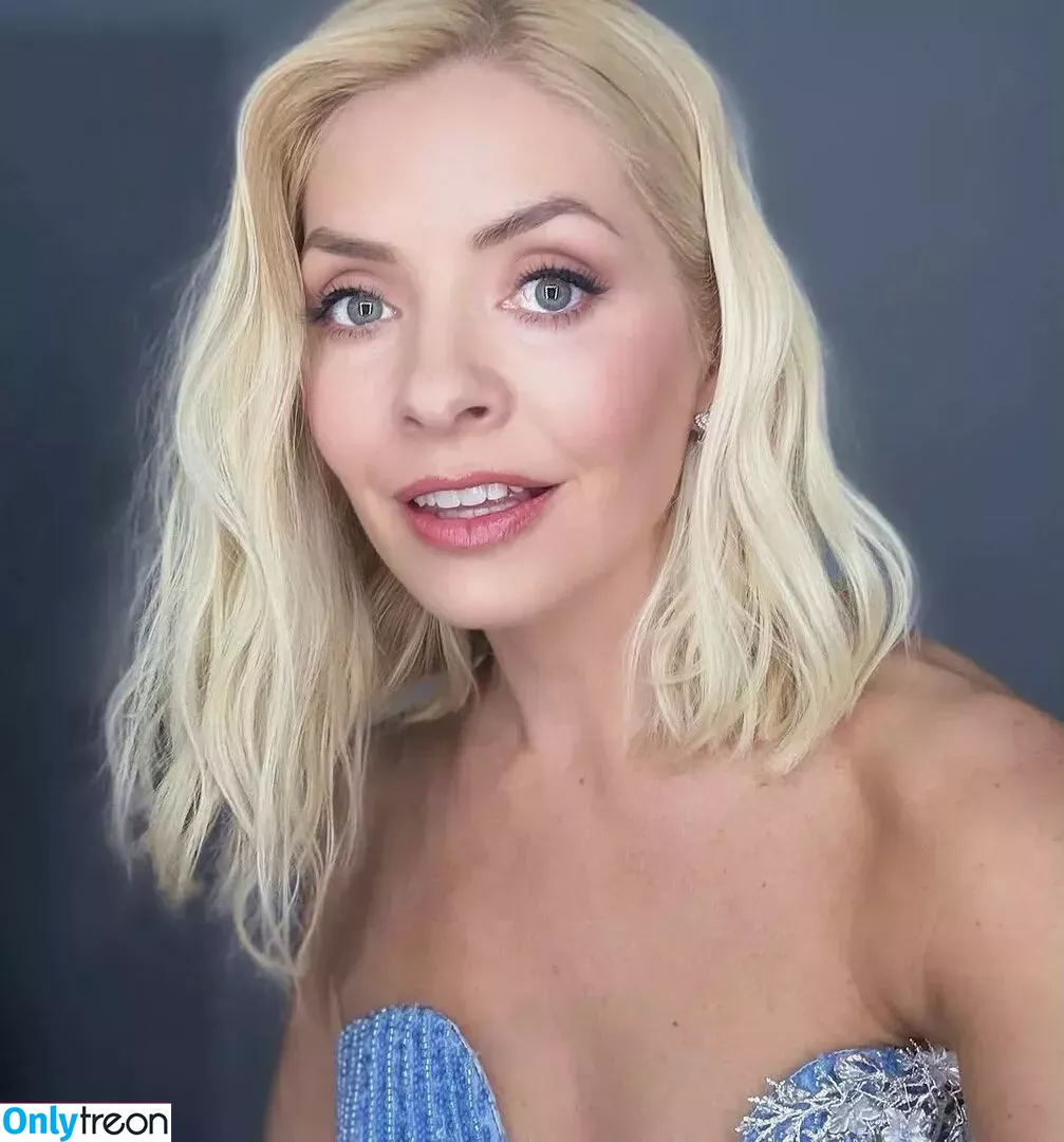 Holly Willoughby nude photo #0444 (hollywilloughby)