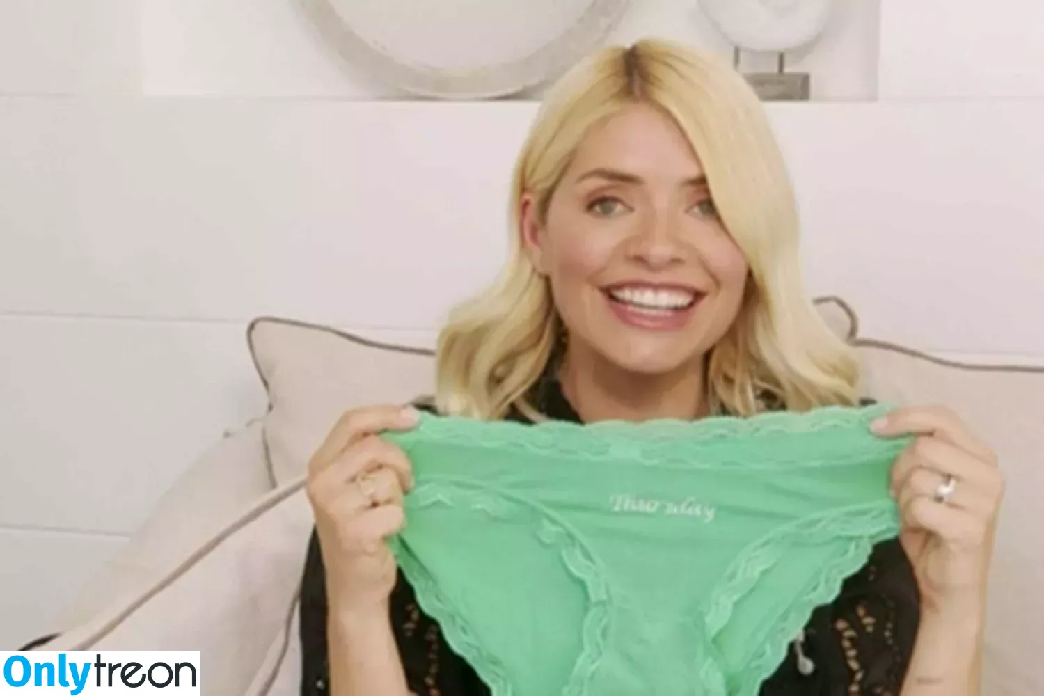 Holly Willoughby nude photo #0458 (hollywilloughby)