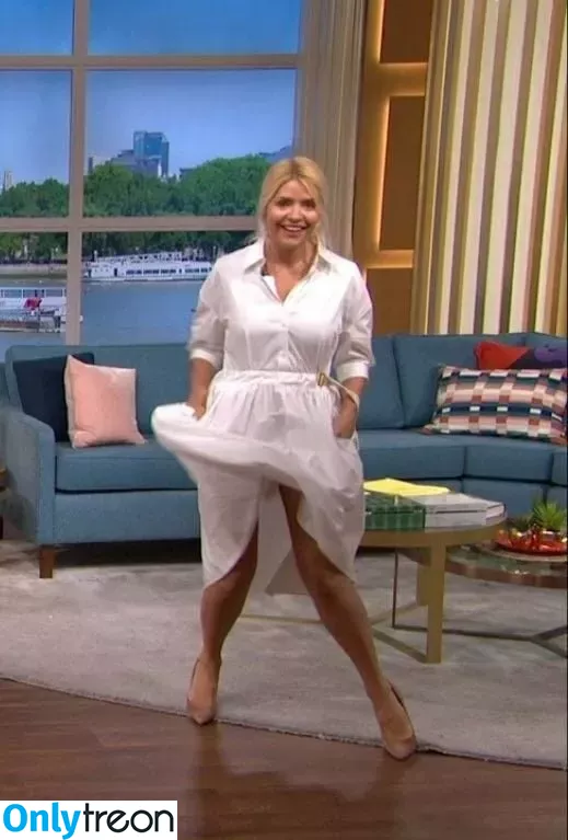 Holly Willoughby nude photo #0462 (hollywilloughby)