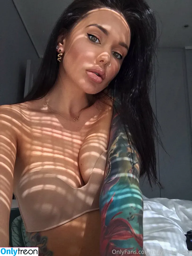 holylovesmolly nude photo #0100 (xmollyelise)