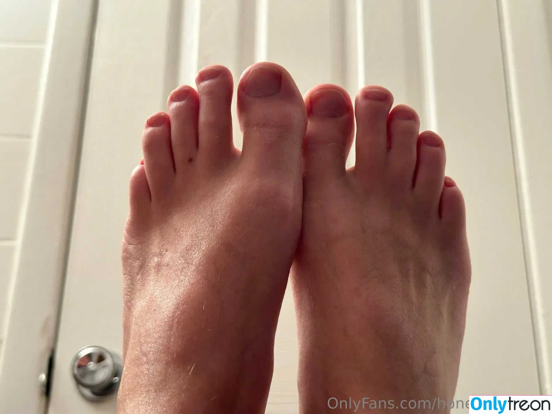 honestthief999 nude photo #0001 (honestthief999)