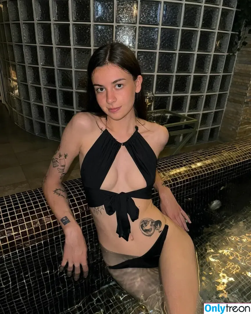 honeyyykate nude photo #0115 (honeyyykate)