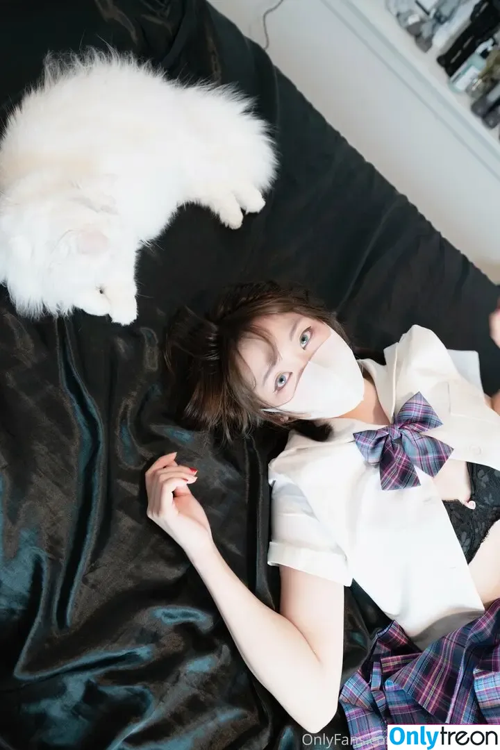 Hongkongdoll nude photo #0256 (hongkong_doll)