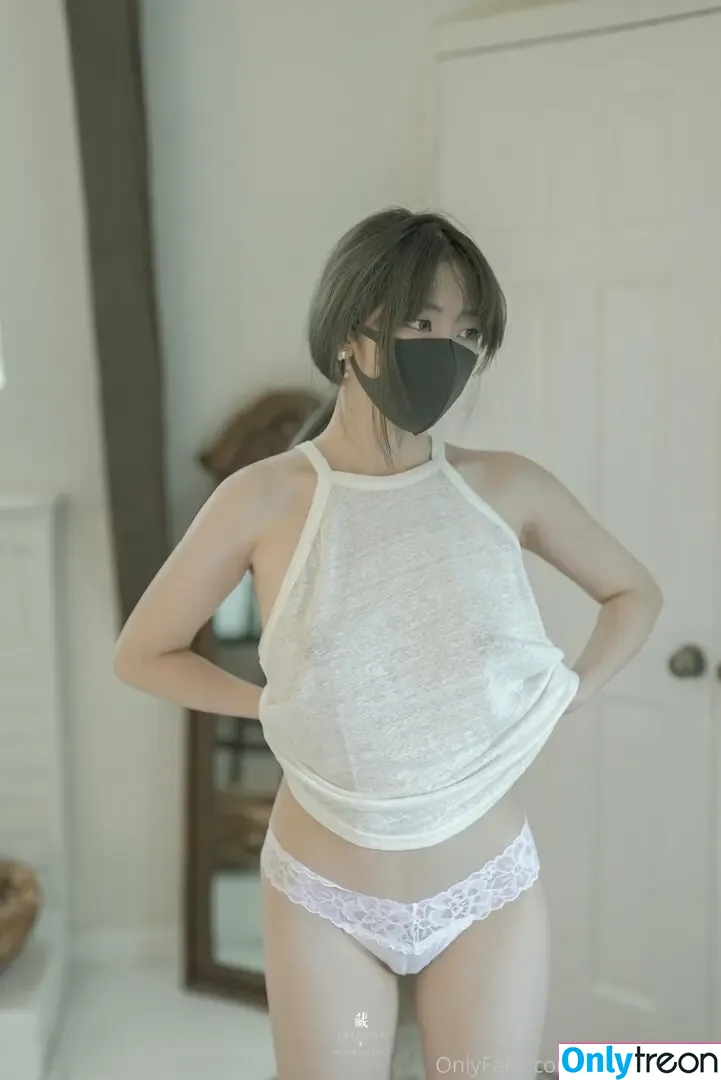 Hongkongdoll nude photo #0312 (hongkong_doll)