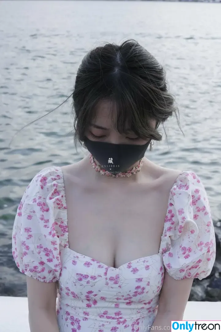 Hongkongdoll nude photo #0354 (hongkong_doll)