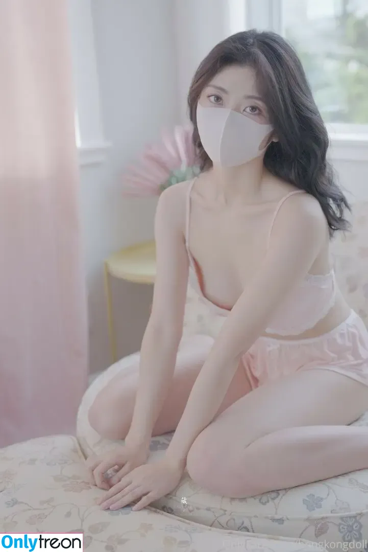 Hongkongdoll nude photo #1038 (hongkong_doll)