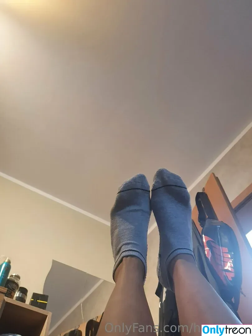 hope.feet nude photo #0016 (hope_feet_1)