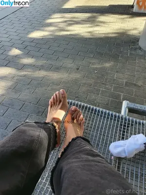 hopessecretpage / feets.of.hope / hopes.sweet.paws / hopesfeet / hopessecrets nude photo #0015