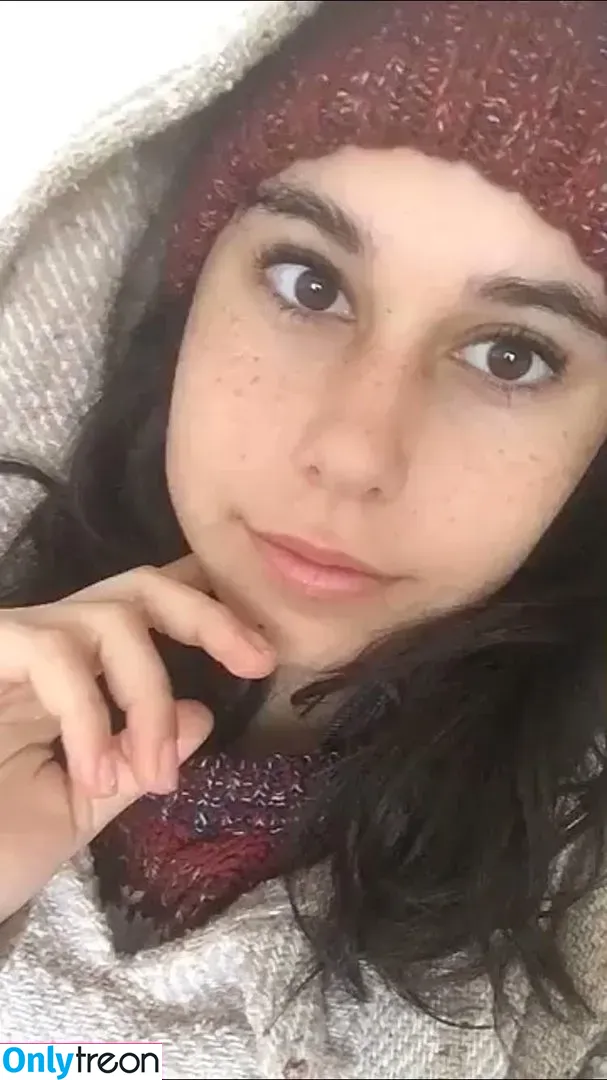 hornyforunicorns nude photo #0007 (hornyforunicorns)