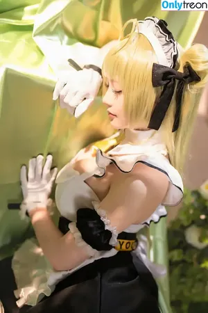 Hoshilily / hoshilily1 / hoshilily_cos / 星之迟迟 nude photo #0849