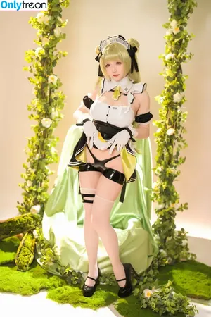 Hoshilily / hoshilily1 / hoshilily_cos / 星之迟迟 nude photo #0855