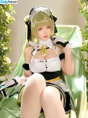 Hoshilily / hoshilily1 / hoshilily_cos / 星之迟迟 nude photo #0884