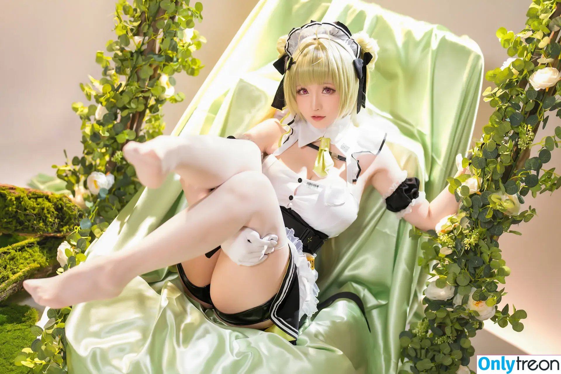 Hoshilily nude photo #0860 (hoshilily1 / hoshilily_cos / 星之迟迟)