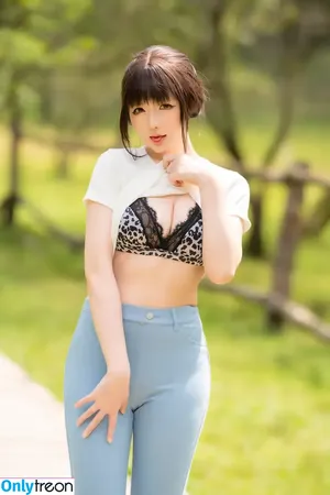 Hoshilily / hoshilily1 / hoshilily_cos / 星之迟迟 nude photo #1092
