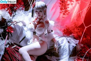 Hoshilily / hoshilily1 / hoshilily_cos / 星之迟迟 nude photo #1239