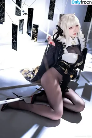 Hoshilily / hoshilily1 / hoshilily_cos / 星之迟迟 nude photo #1394
