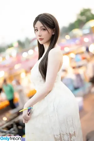 Hoshilily / hoshilily1 / hoshilily_cos / 星之迟迟 nude photo #1482