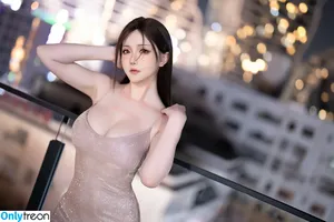 Hoshilily / hoshilily1 / hoshilily_cos / 星之迟迟 nude photo #1499