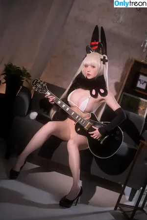 Hoshilily / hoshilily1 / hoshilily_cos / 星之迟迟 nude photo #2412