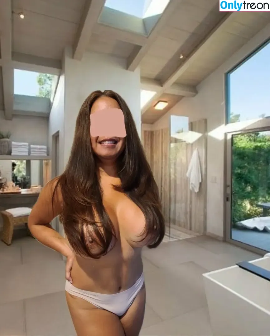 HotJade nude photo #0073 (HottyJade1 / lookie_nookie)