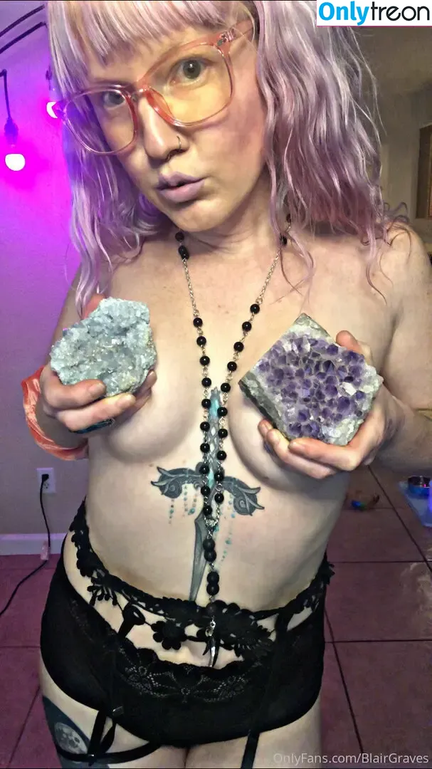 hotmessblair nude photo #0011 (hotmessblair)