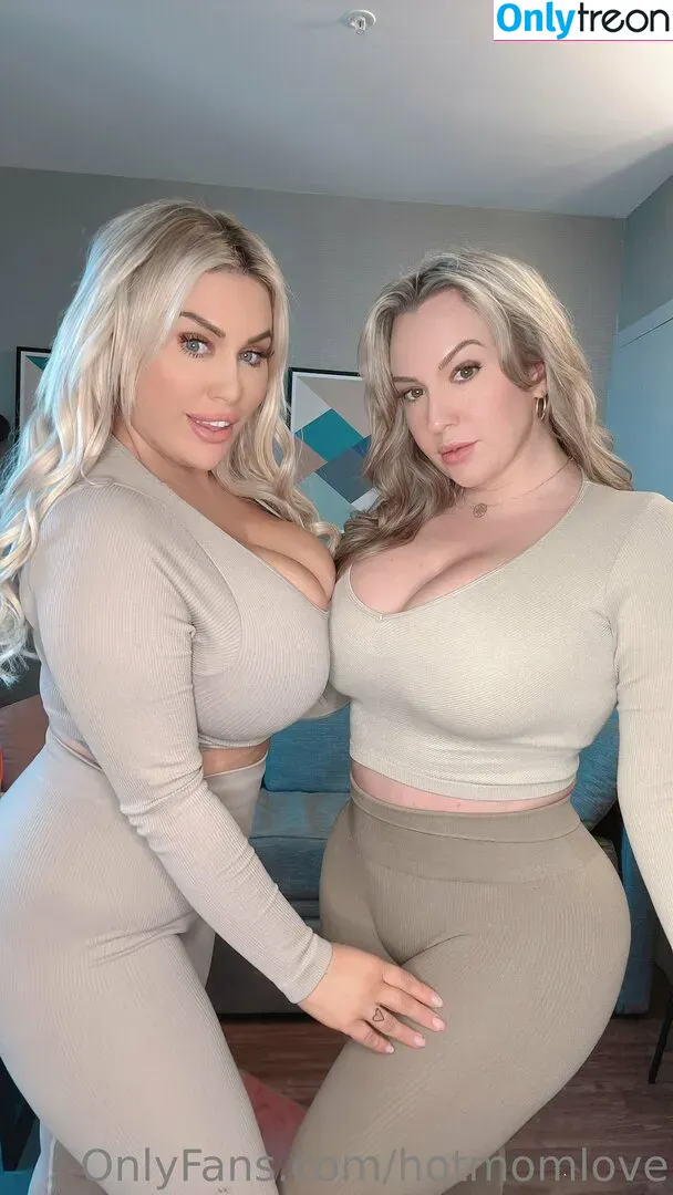 hotmomlove nude photo #0205 (Lilly and penny / hotmomlovex / pennylilylove)
