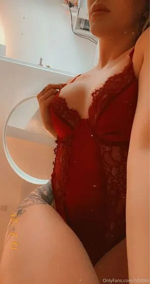 Hottlokk nude photo #0003