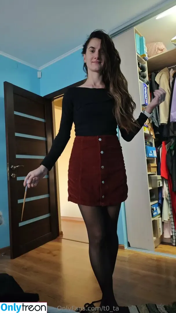 hotwife.ua nude photo #0038 (hotwifelexilovex)