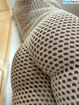 hotwifegrace.2 / reel nude photo #0040