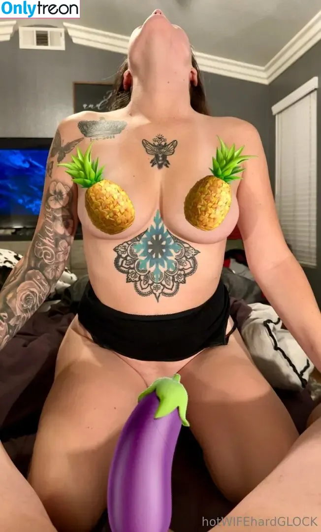 hotwifehardglock nude photo #0012 (hotwifehardglock)