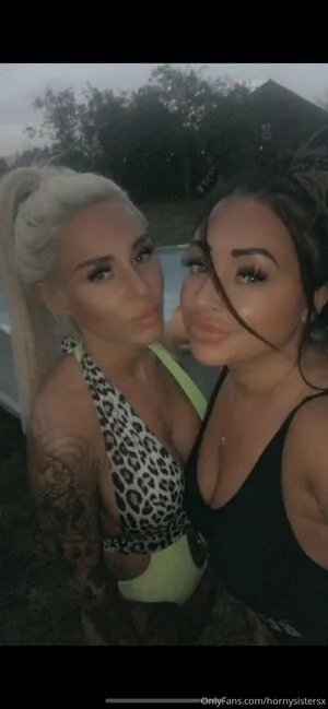 Hotwifey / Daisy Rae / Daisy15 / Daisy_Raexx / coraliedaisy_x / husbandhotwifeyx nude photo #0029