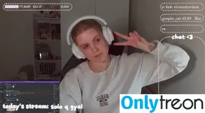 HoxieLoxie / cwjcox / laraschofield nude photo #0121